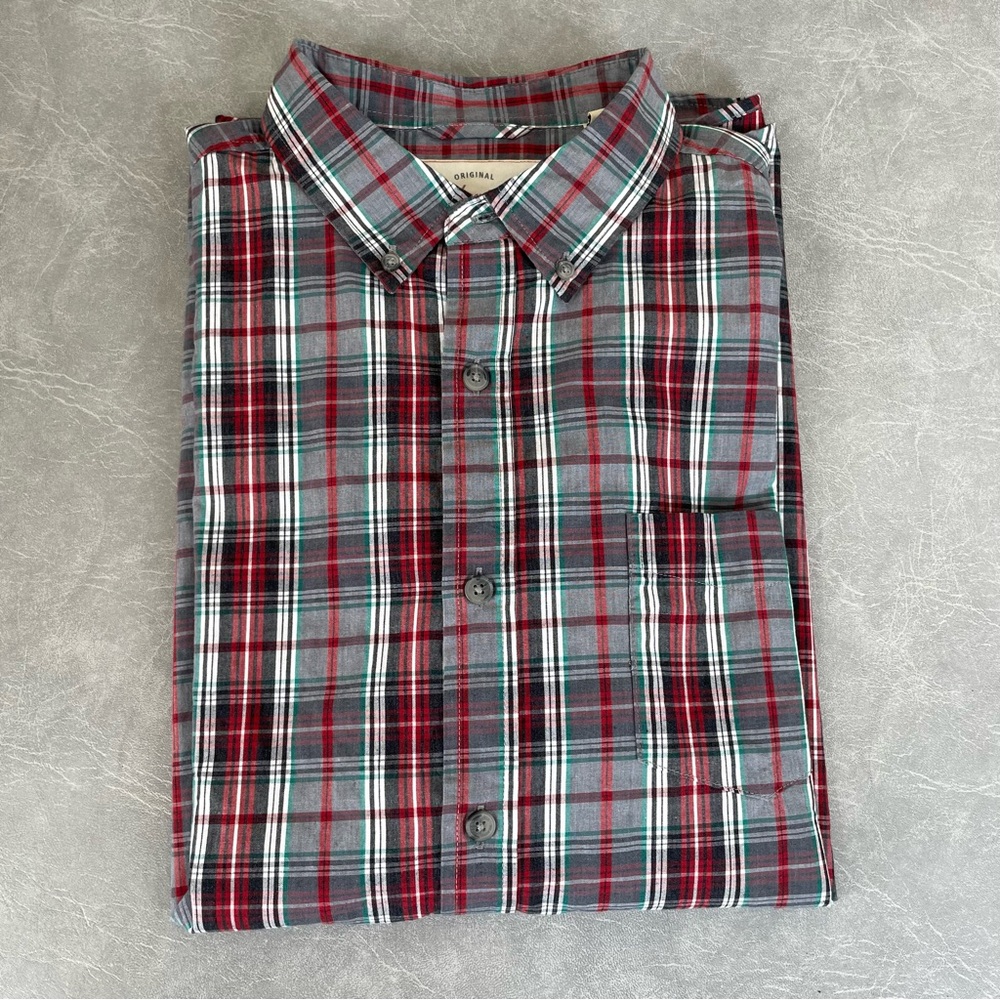 Men’s Plaid Button Up Casual Shirt 100% Cotton Gray and Red Plaid